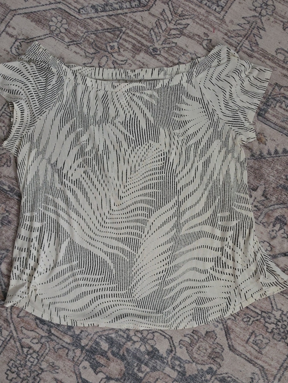 Cato Black & White/black Short-Sleeve Top Size 18/20